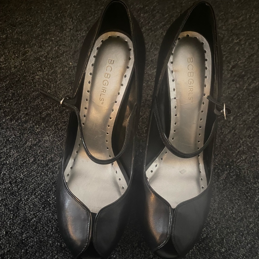 BCBGirls shoes. Size 8. Worn once
